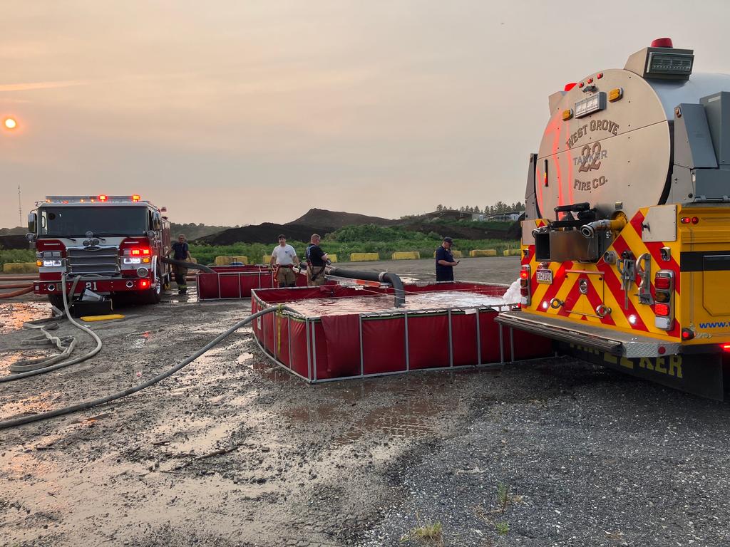 WGFC Assists Oxford On Large Mulch Fire West Grove Fire Company   Mulch3 